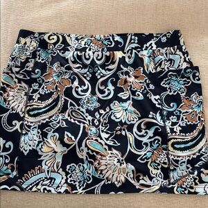 Chicos Floral Patterned Women's Skort